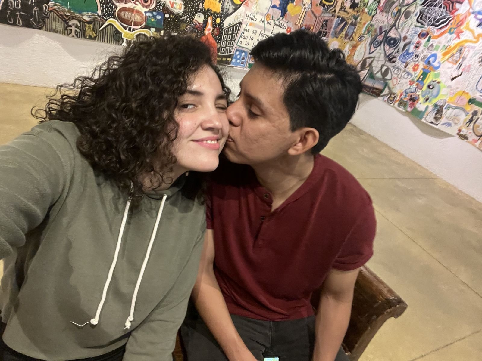 un beso
